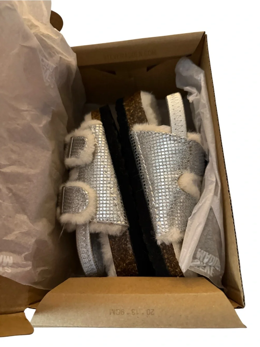 Steve Madden Girl Sandals Size 8 new in box
